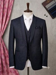 Suit for men