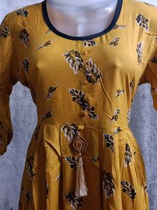 Yellow Leaf Print Kurta