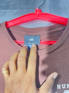H&amp;M Men's Brown Graphic T-Shirt