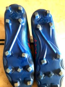 nivia Carbonite part 3