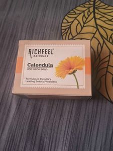Richfeel Naturals Calendula Anti Acne Soap