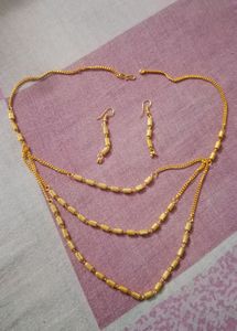 Chain With Ear Ring