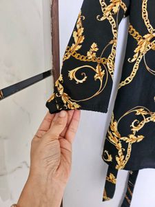 plusS Black Gold Top