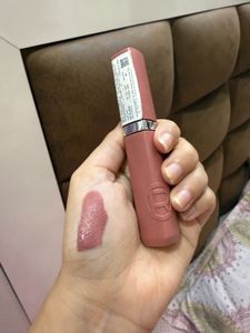L'Oreal Lipstick