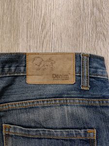 Ma5788 Denim jeans waist 32 inches