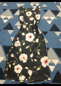 Floral Print Sleeveless Dress😌