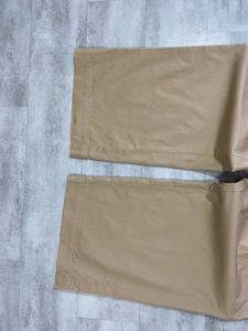 Uniqlo Pleated Wide Leg Pants