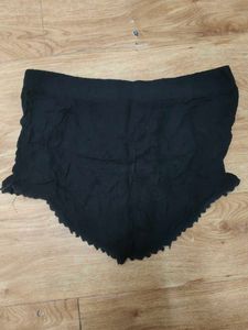 Black Lace Trim Shorts High Waist