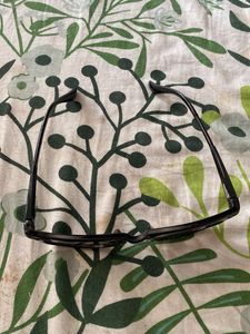 Classic Black Wayfarer Sunglasses