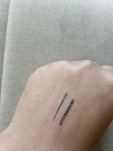 Elegant Gold and Black Eyeliner Pencil