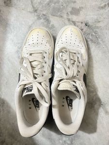 Nike Air Force 1 Sneakers