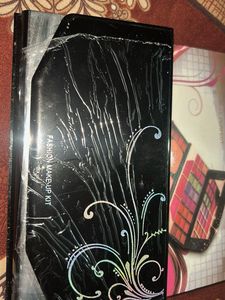 Fashion Make-Perfect Makeup Palette
