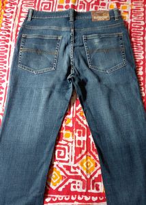 Men 32 size Passport Brand Jeans