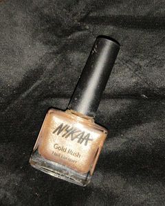 Nykaa Gold Rush Nail Polish