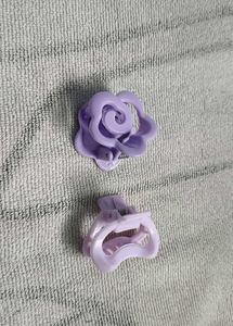 Cream Bow &amp; Claw Hair Clips Set