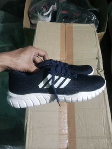 NEW NO USED CASUAL SHOES FOR MAN,