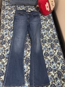 Levi's Flare Leg Jeans - Classic Wash