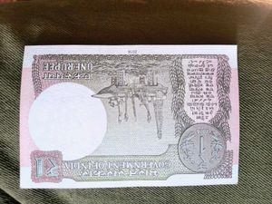 1 rupees note