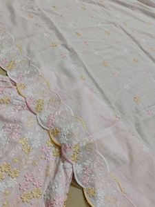 Pink Embroidered Kurta Set🩷