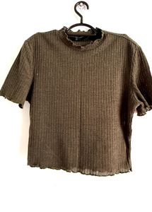 Ribbed Mock Neck Top