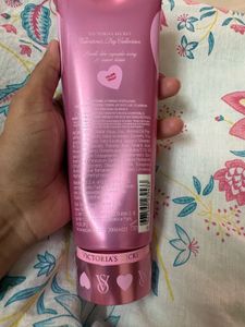 Victoria's Secret Hearts &amp; Candy Body Lotion