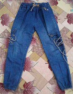 Stylish Denim Pants with Eyelet Detail