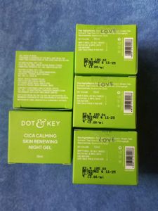 DOT &amp; KEY Skincare Boxes (Set of 5)