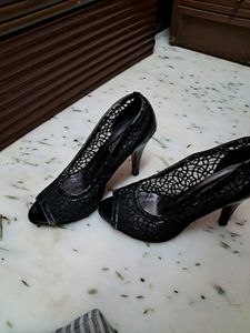 Black Heel 4"