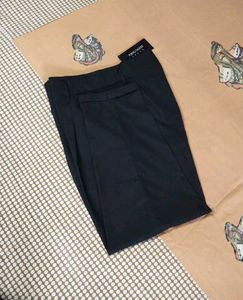 🎀Chic Black Belted Trousers for women 🎀