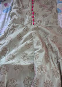 Elegant Dandelion Print Kurta Set