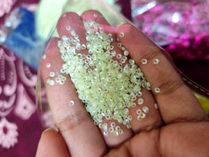 Only 1 Packet Sequins