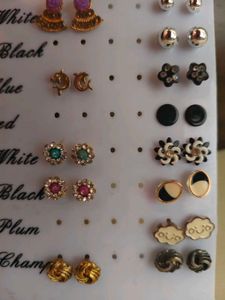 Stud Earrings set