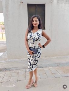 Stylish Sleeveless Abstract Print Midi Dress