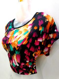 Abstract Print Cropped Top