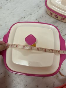 3 piece serving bowls and spatula