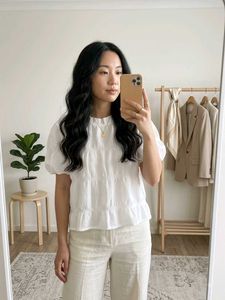korean white top
