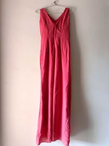 Elegant Pink Maxi Dress with Slit