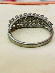 Sparkling Crystal Leaf Bangle