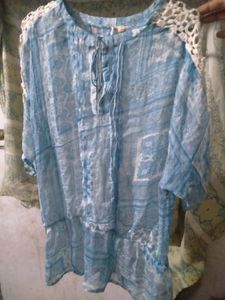 Women's Top