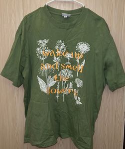 H&M "Wake Up & Smell The Flowers" T-Shirt