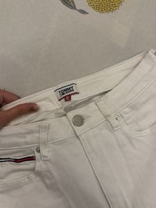White Tommy Hilfiger Skinny Jeans