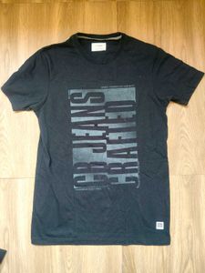 Men's Black Graphic T-Shirt
