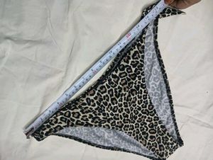 Leopard Print Bikini Bottoms 🔥