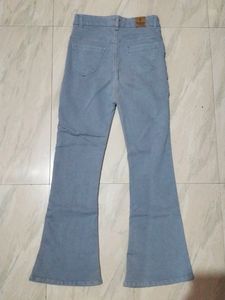Cotton Lycra Blend Bootleg Fit High Rise Jeans