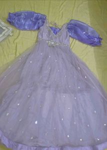 Elegant Lavender Princess Gown👑