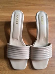 Larks Heeled Sandals
