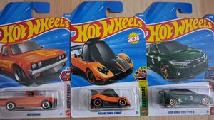 Hot Wheels - Set of 3 - Datsun, Honda & Pagani