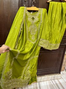 heavy Pakistani Zari work suit