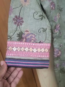 Elegant Floral Print Kurta