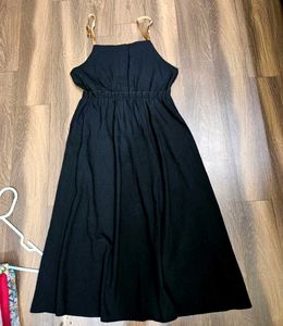 Elegant Black Maxi Dress